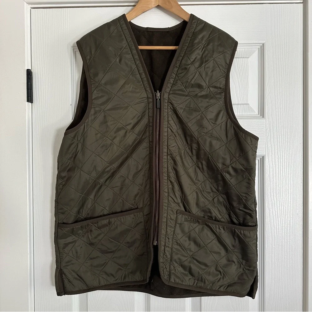 Barbour quilted vest, men’s large - Picture 1 of 9